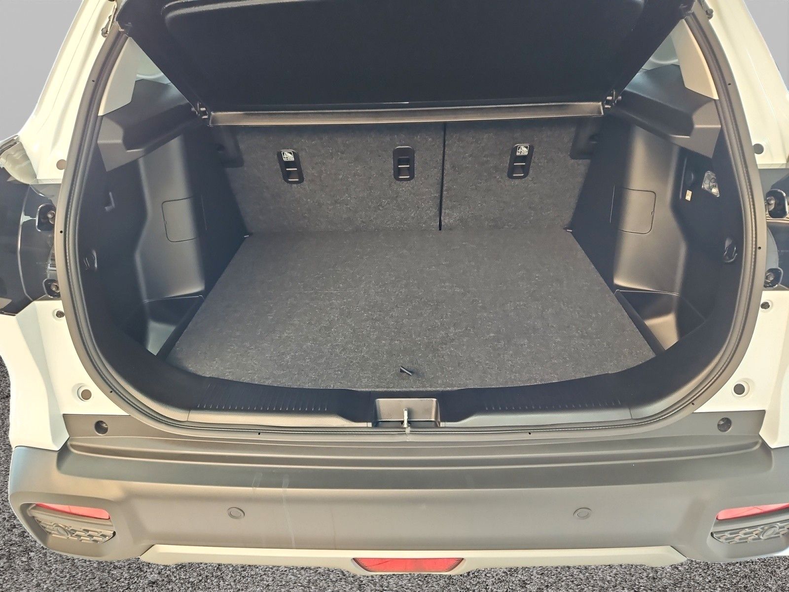 Fahrzeugabbildung Suzuki S-CROSS 1.4 COMFORT Automatik