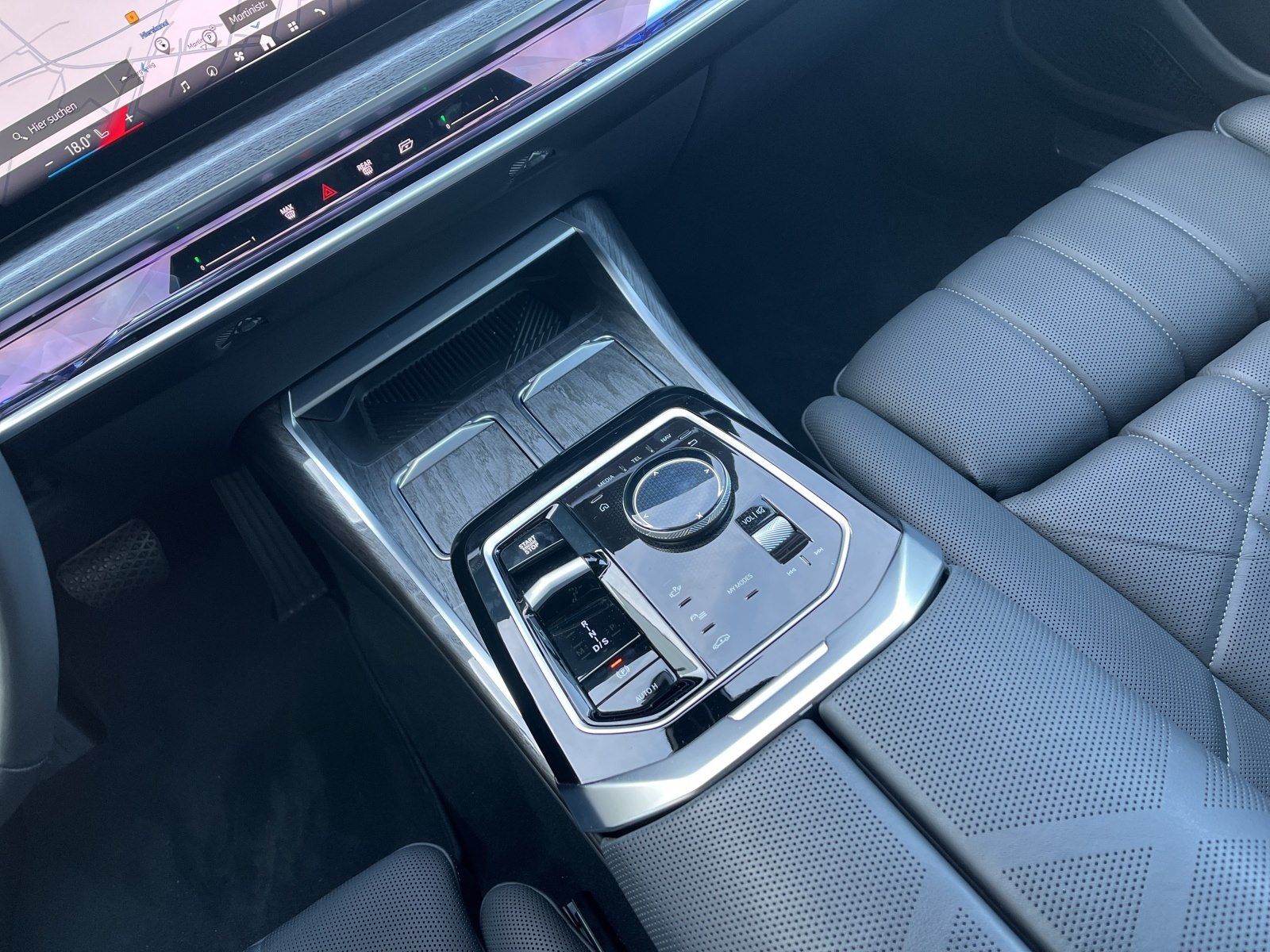 BMW 750 - Bild 13
