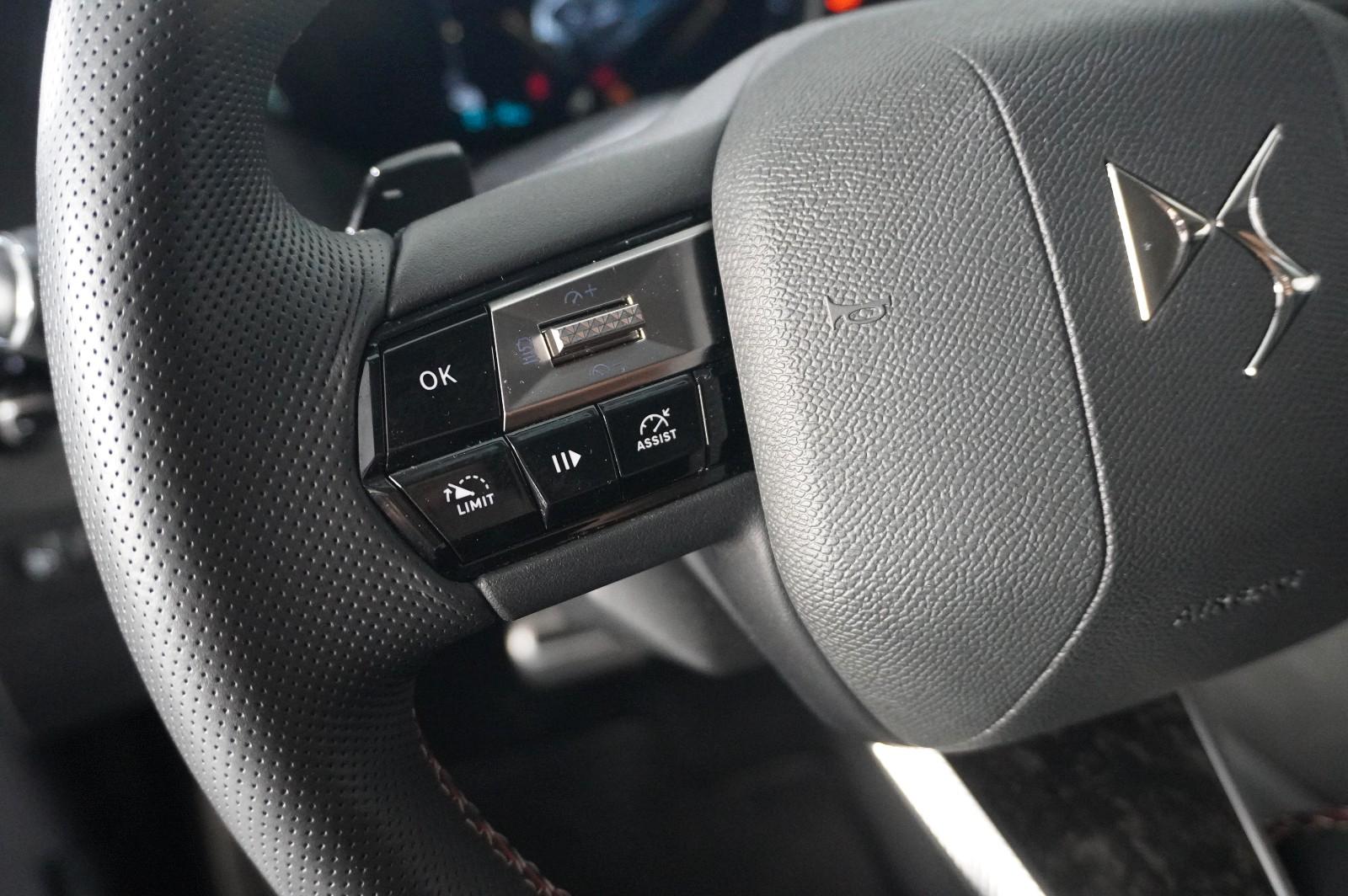 DS Automobiles DS4 DS 4 E-Tense PERFORM. LINE PHEV NAVI/LED/DAB