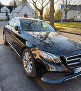 Mercedes-Benz E 200 d Autom. - - Mercedes-Benz E 200: Schwarz, Soundsystem, Limousine