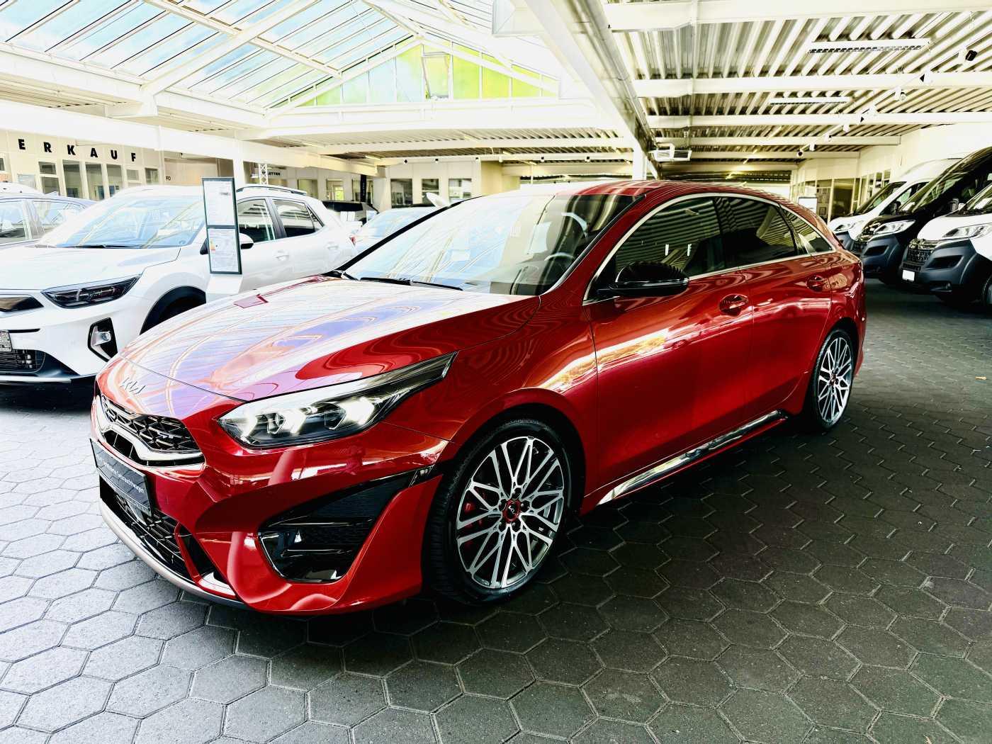 Kia ProCeed 1.6 T-GDI DCT7 OPF GT