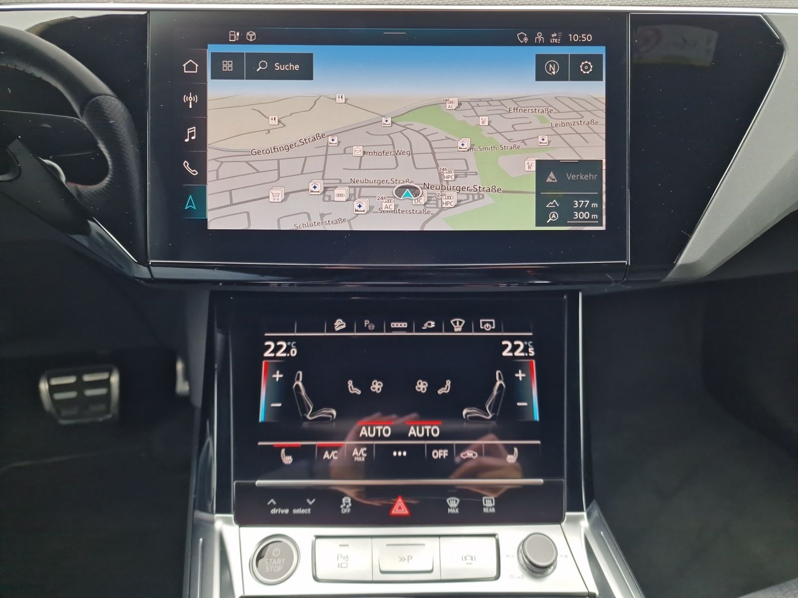 Audi Q8 e-tron - Bild 13