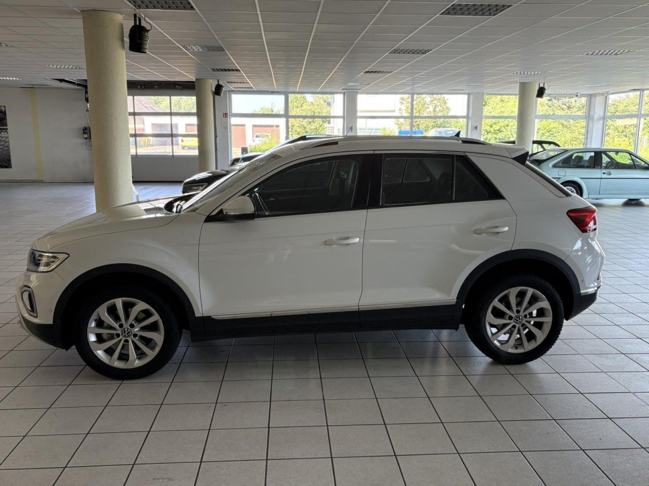 Volkswagen T-Roc Style Klima Einparkhilfe Sitzheizung imagem 2