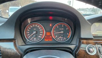 BMW 330 - 10