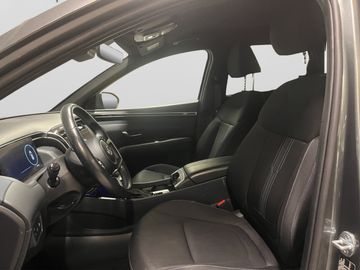 Hyundai TUCSON - 11