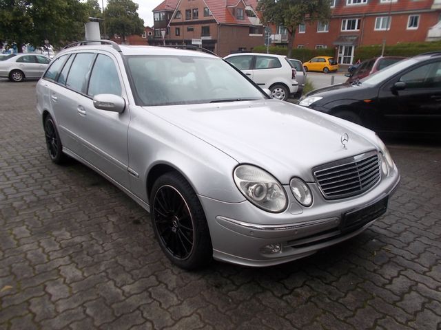 Mercedes-Benz E 240 E Avantgarde T-Modell TÜV NEU LEDER