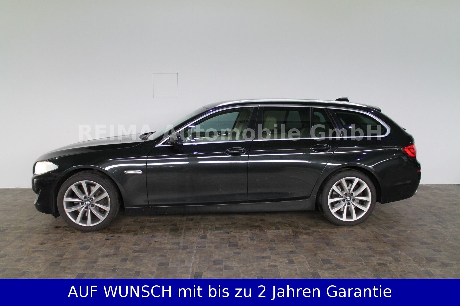 Fahrzeugabbildung BMW 535 d xDrive Touring , Navi, Leder, Xenon