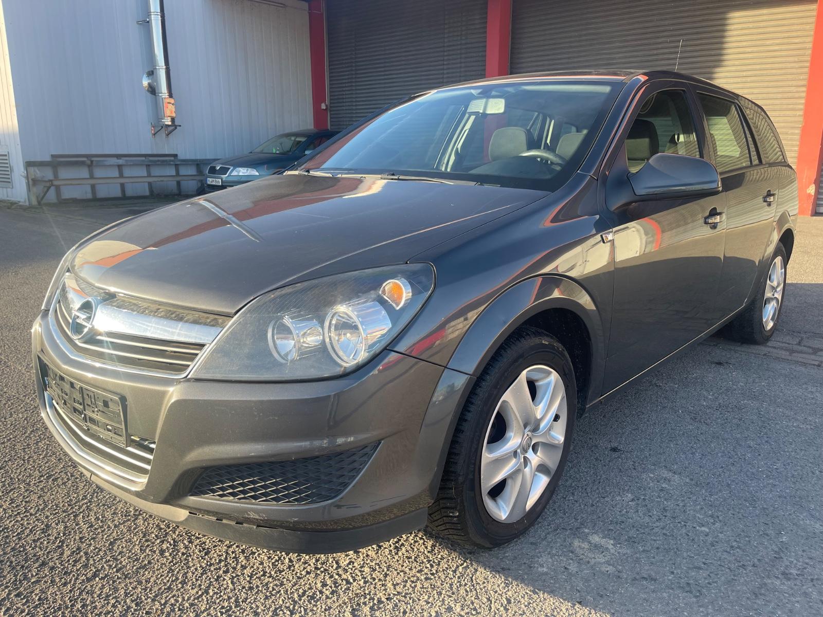 Opel Astra 1,6 Carvan/ Automatik/ 1. Hand/ AU& HU