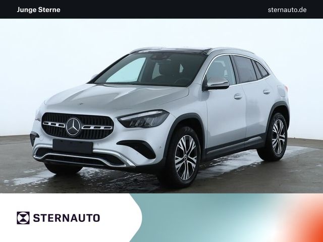 Mercedes-Benz GLA 180 Progr Distronic PanoDach Winterpak Rükam