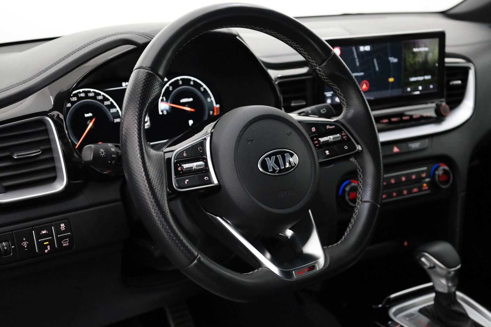 Fahrzeugabbildung Kia ProCeed GT-line,Navi,LED,SH,ACC,Keyless,Panorama