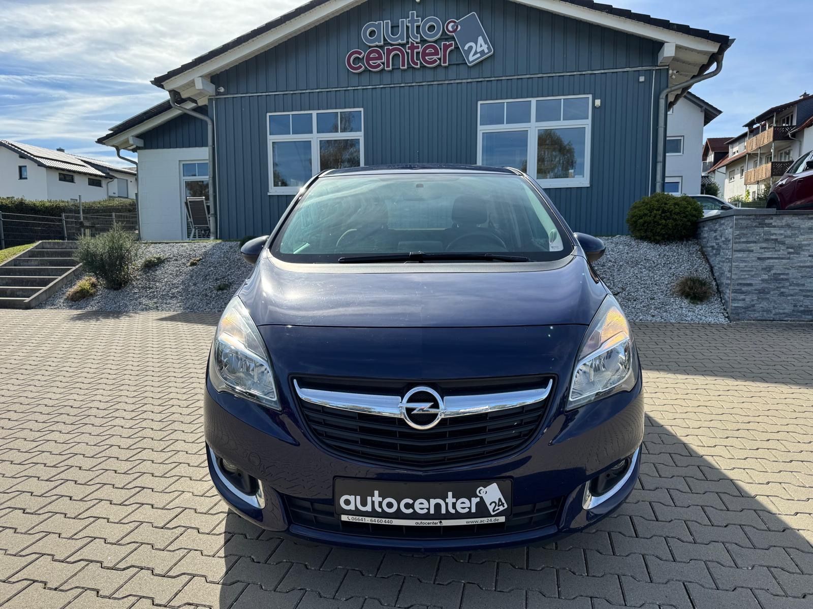 Fahrzeugabbildung Opel Meriva B Style°1. Hand°