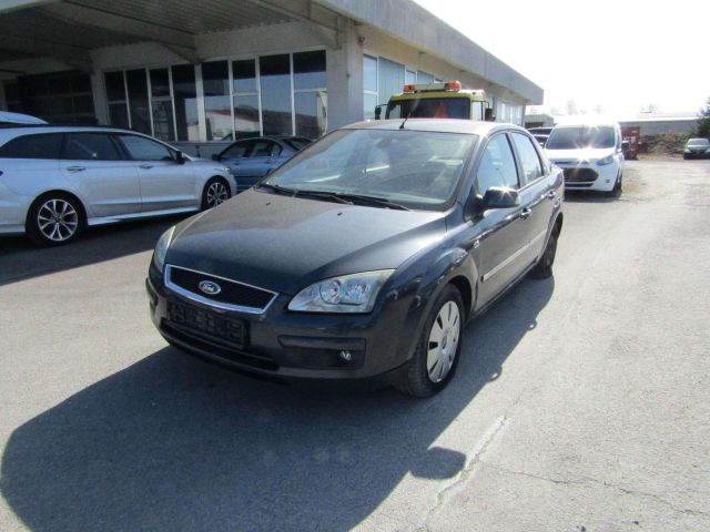 Ford Focus Ghia