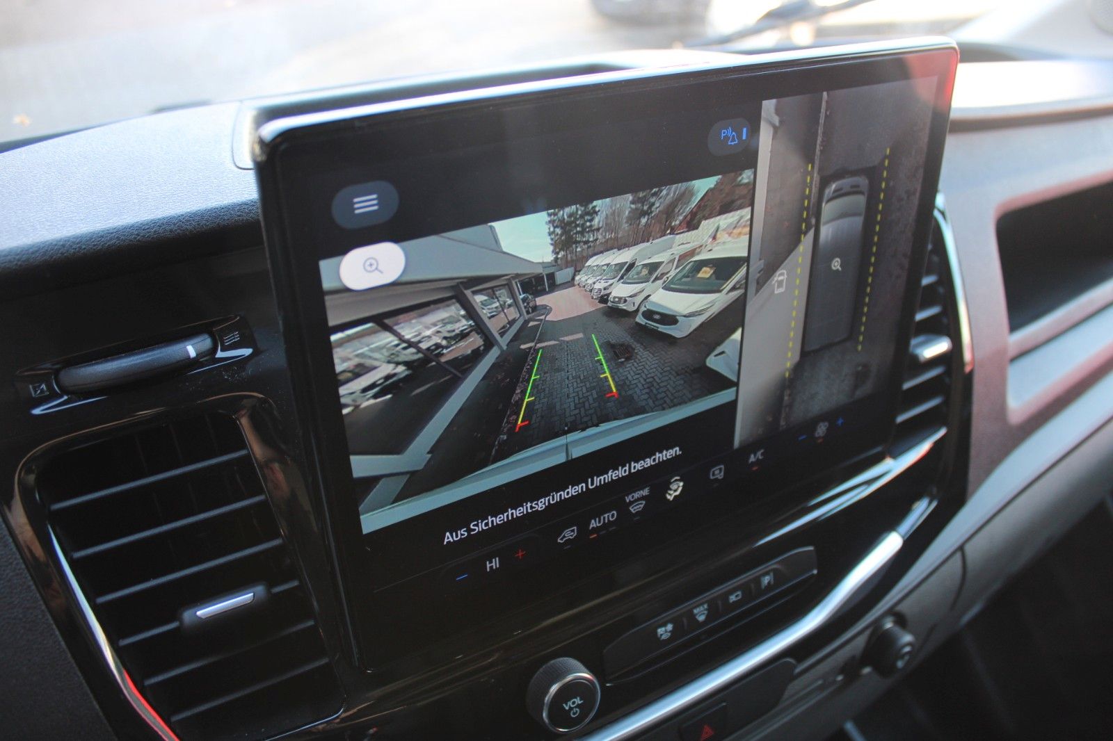 Fahrzeugabbildung Ford Transit L3 H2 TREND AHK NAVI 360° ACC WinterPak