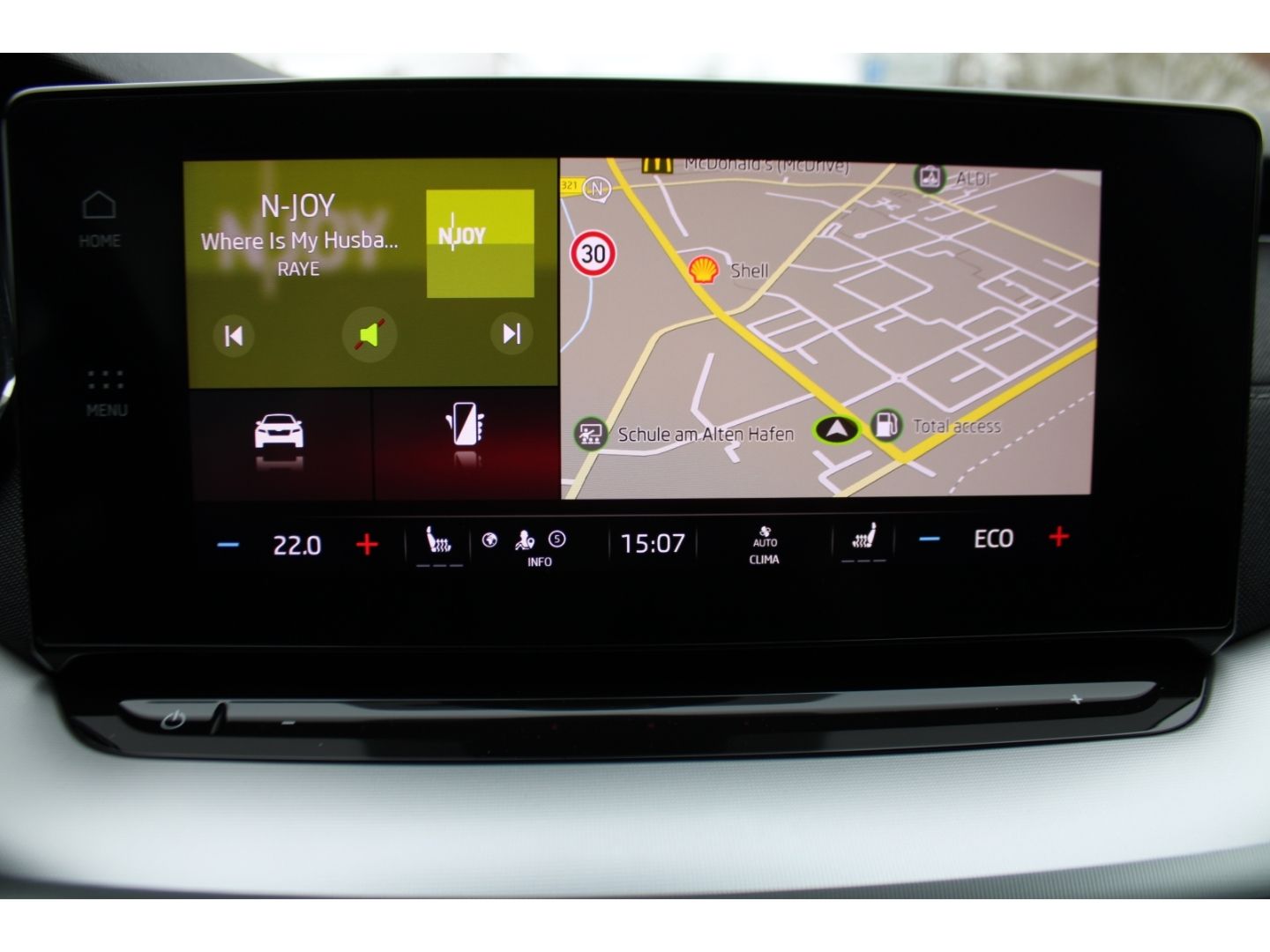 Fahrzeugabbildung SKODA Octavia Style Combi 1.4 TSI iV PHEV DSG Navi LED