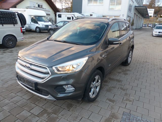 Ford Kuga Titanium 4x4 AHK Navi