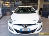Hyundai HYUNDAI i30 1.6 CRDi 5p. Comfort A/T - Hyundai i30 Comfort mit Diesel-Antrieb