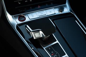 2025 AUDI RS6 — миниатюра 39