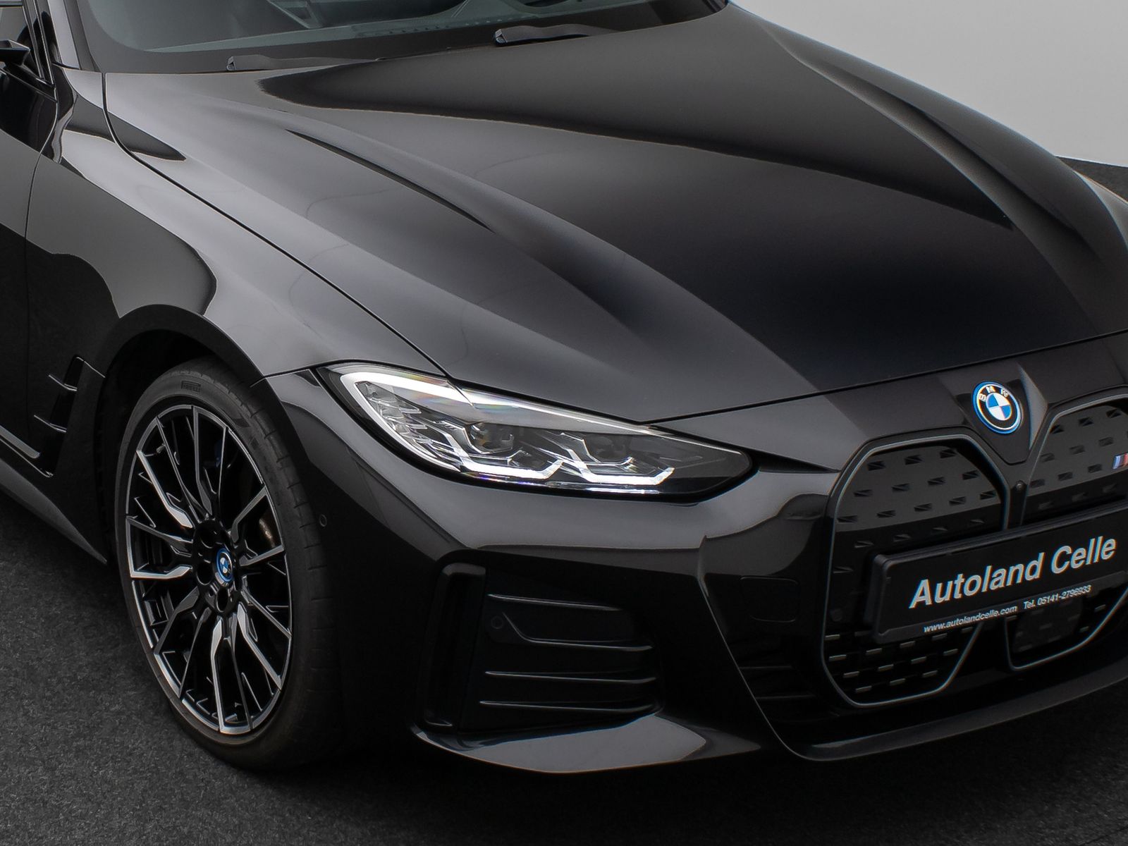 Fahrzeugabbildung BMW i4 M50 Gran Coupè Glasdach 360°HUD DAB H/K ACC