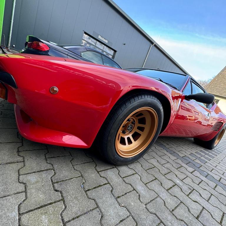 DeTomaso Pantera