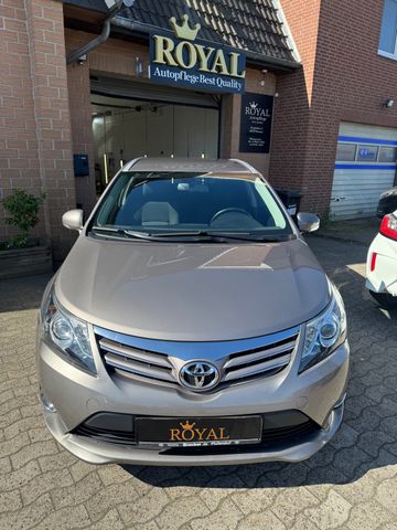 Toyota Avensis gebraucht kaufen bei mobile.de