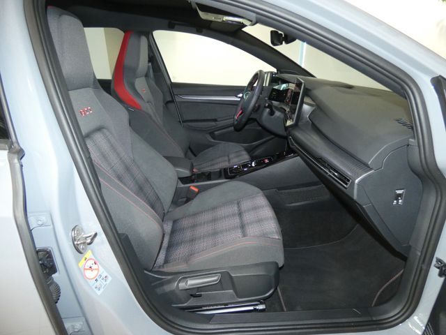 Golf VIII Lim. 2.0 TSI GTI PANO HUD 360° AHK