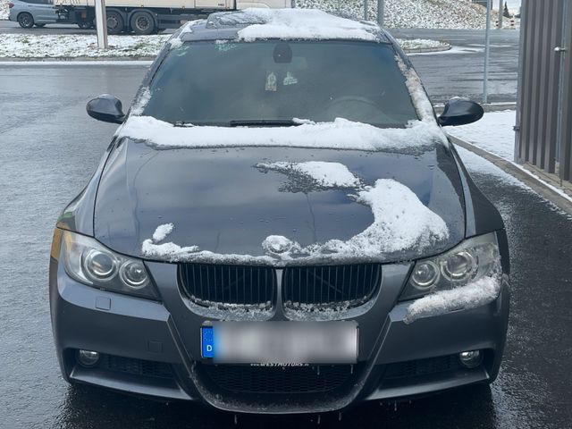 BMW 330 XI 258 PS N52 Motor (M-Paket)