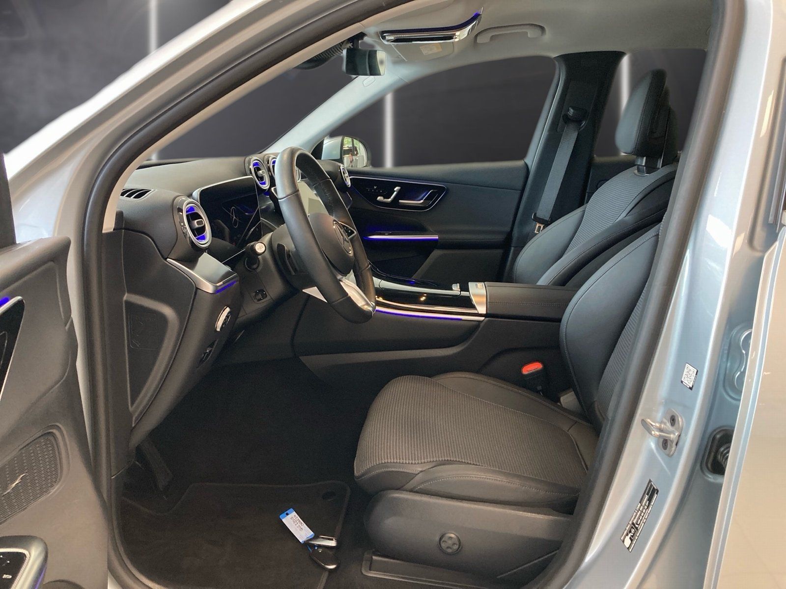 Fahrzeugabbildung Mercedes-Benz GLC 220 d 4M Avantgarde*AHK*Kamera*Totwink*Memo*