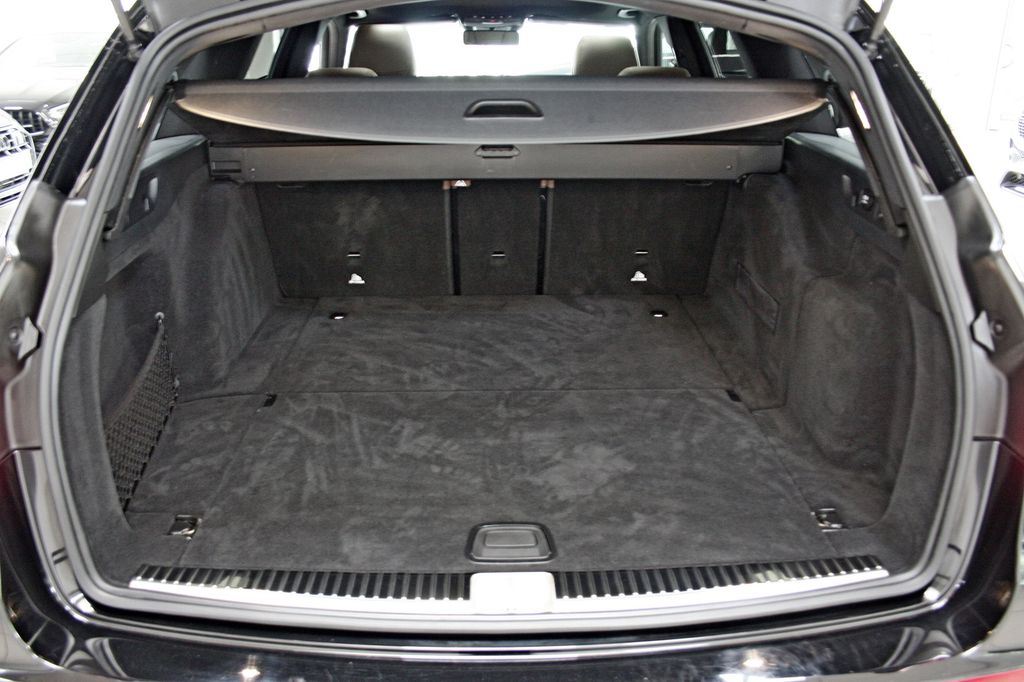Mercedes-Benz E 400 d T AMG AHK STANDH MEMORY NETTO 28.600