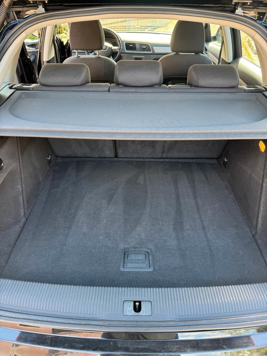 Audi Q3 2014 — photo 10