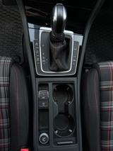 Volkswagen Golf 7 GTI zu verkaufen  - Volkswagen Golf: Verkaufen
