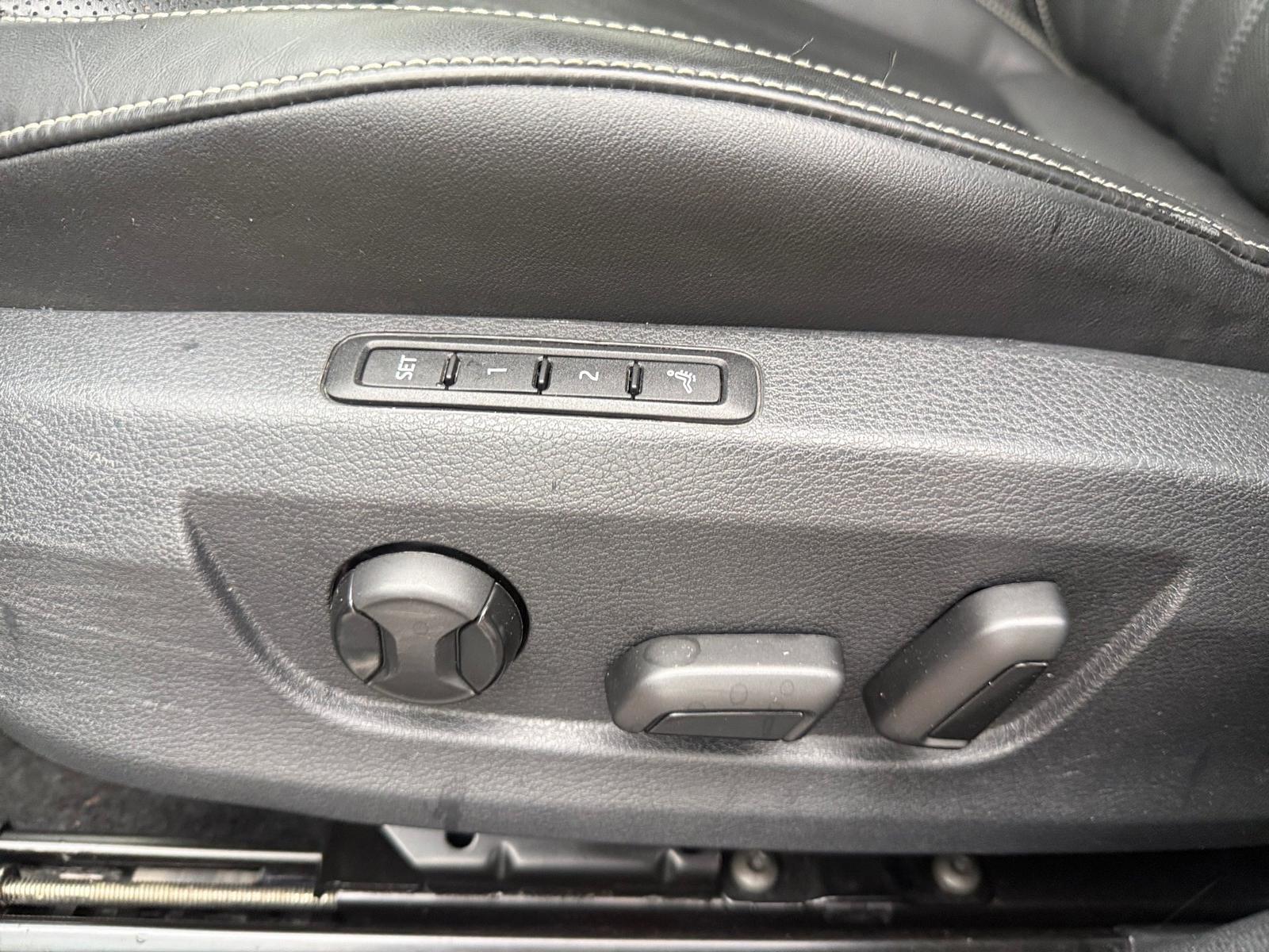 Skoda Superb Combi *STHZ*PANO*NAVI*LEDER*KAMERA*MATRIX, миниатюра 7