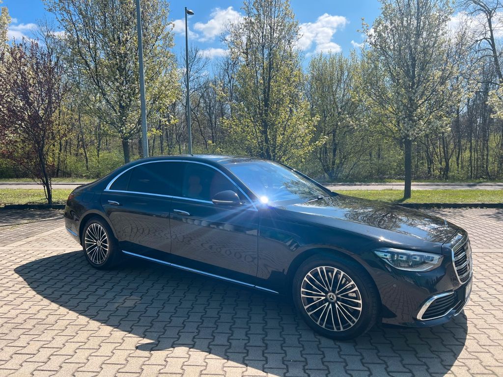 MERCEDES-BENZ S-Class 2024