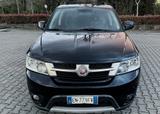 Fiat Freemont 2.0 Multijet 170 CV Lounge - blaue Fiat Freemont