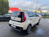 Kia Soul Turbo - Kia Soul: Automatik