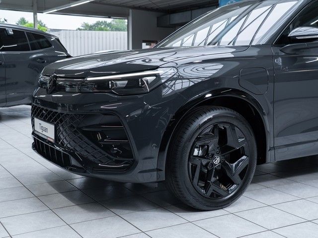 Tiguan R-Line eHybrid Black Style AHK IQ.Drive 8
