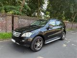 Mercedes-Benz Mercedes ML 320 CDI Xenon/Navi Motor Getri... - Mercedes-Benz ML 320 in Duisburg
