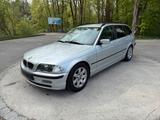 BMW e46 320i Touring, Service NEU, TÜV NEU - BMW 320 aus 2001: Kombi