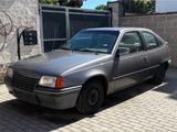 Opel Kadett E 1,3 CC guter Zustand - Opel Kadett: Coupe, C