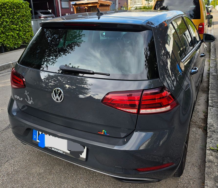 Image of Volkswagen Golf