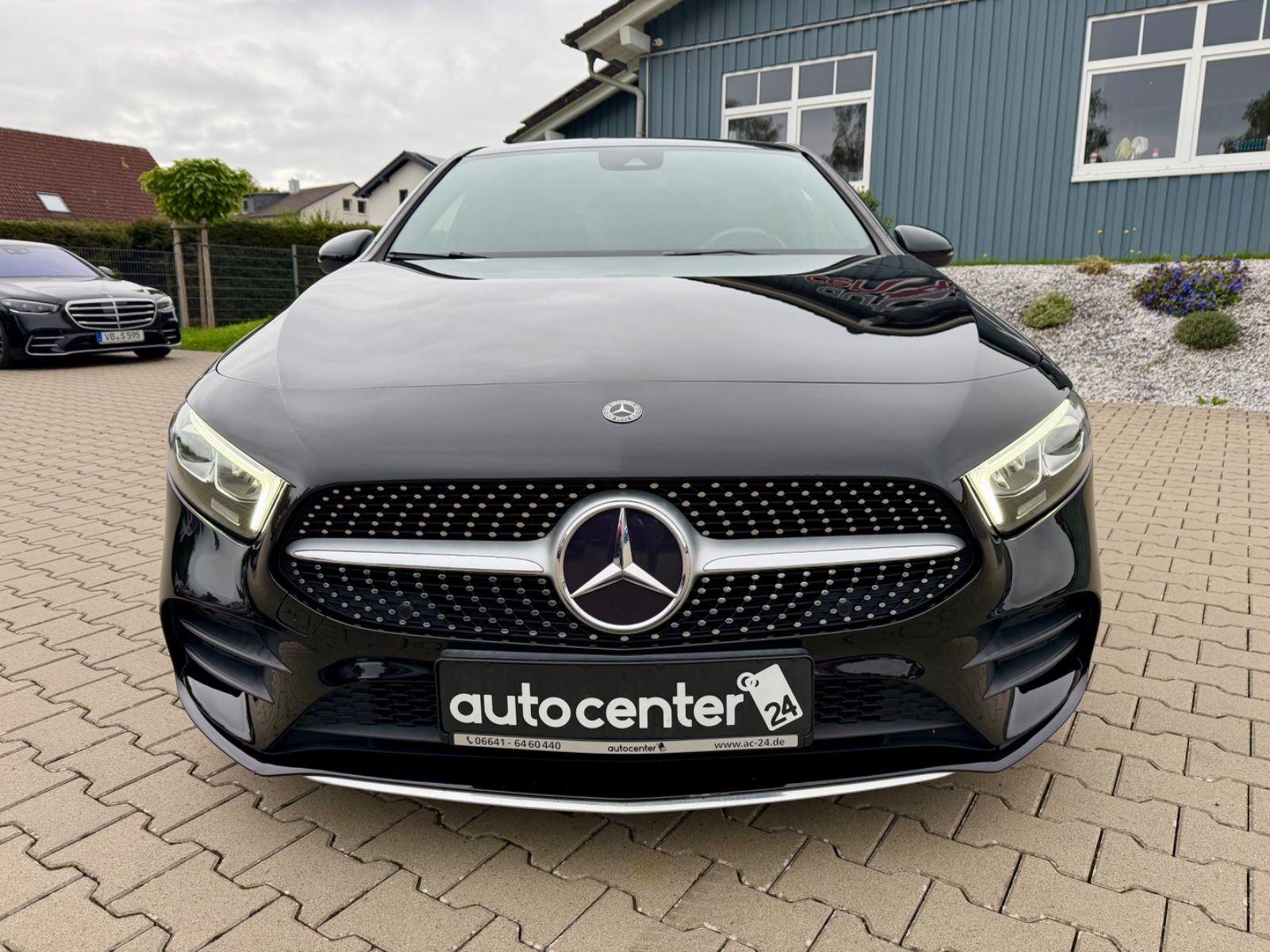 Fahrzeugabbildung Mercedes-Benz A 180 d°AMG Line°Kamera°LED°Navi°Shz°