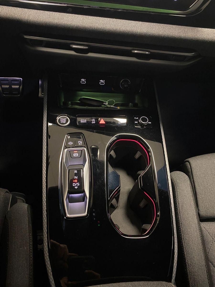Fahrzeugabbildung Audi A5 B10 TFSI S tronic S-Line Avant+NAVI+19"+ACC+