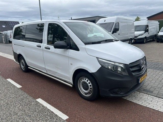 MERCEDES-BENZ Vito Tourer 116 CDI 120KW Lang AUT. PKW BRIEF 8P