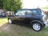MINI Verkauft wird ein Mini One - gebrauchte MINI MINI aus dem Jahr 2001