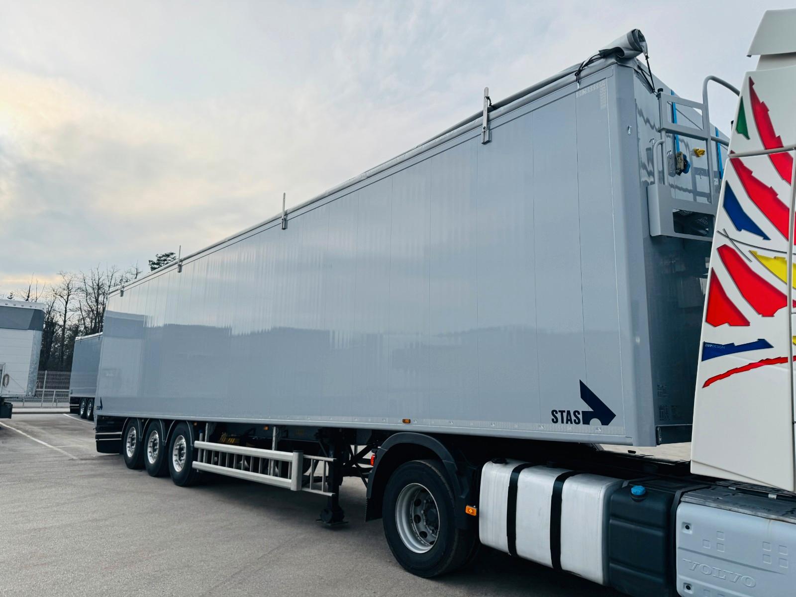 Stas ALCOA DURABRIGHT / MICHELIN / 8 MM CARGOFLOOR