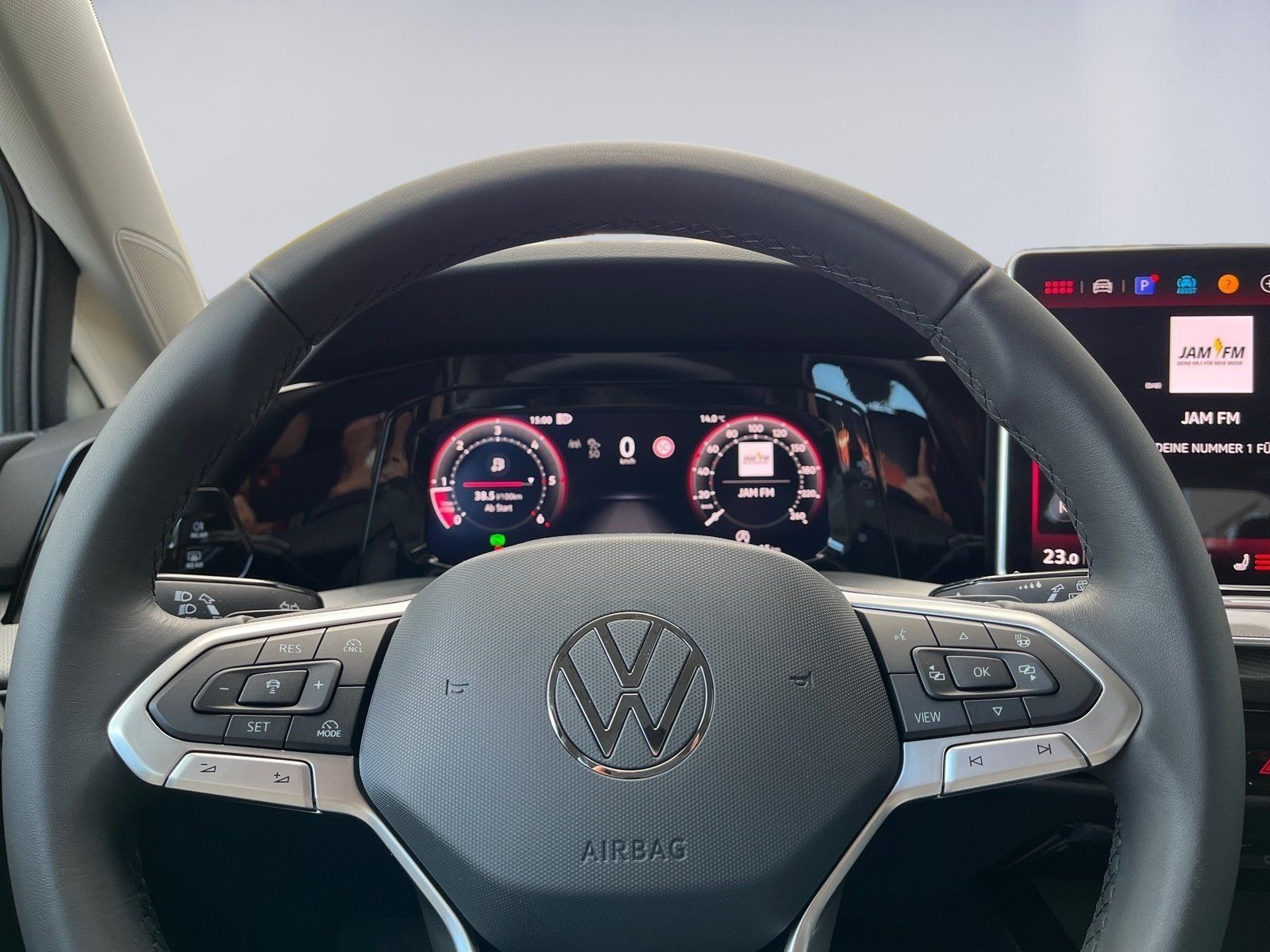 Volkswagen Golf - Bild 17