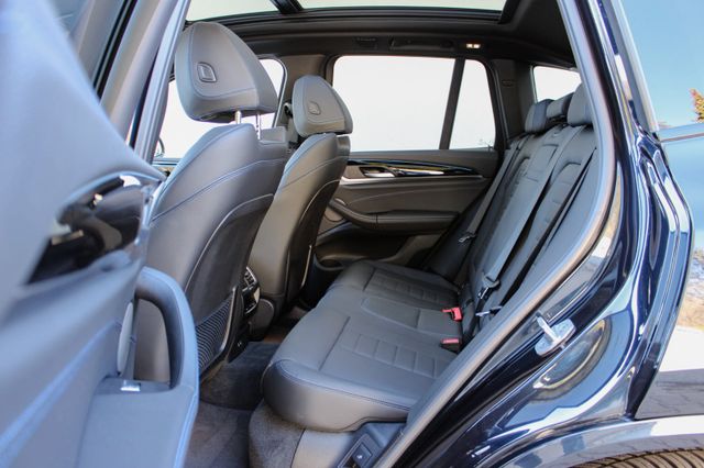 BMW iX3 IMPRESSIVE / SHADOW LINE / LASER / M-SPORT