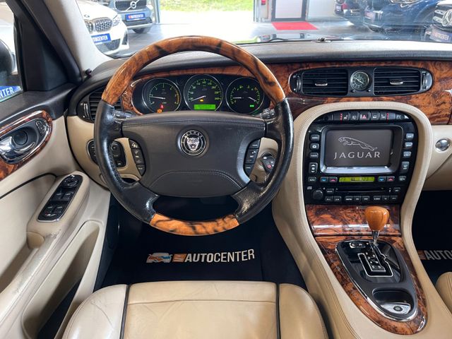 Jaguar XJ 2.7 D XJ6 Sovereign *Klima*Navi*PDC*Bluetooth