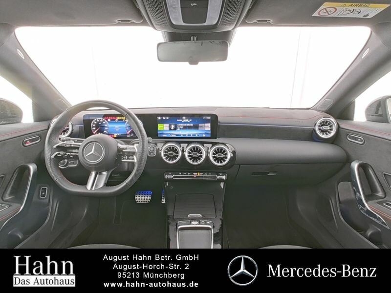 Fahrzeugabbildung Mercedes-Benz CLA 200 Shooting Brake AMG/NIGHT/LED/AHK/KAM./..