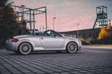 Audi TT Roadster 1.8T quattro 165 kW - - Audi: R 16