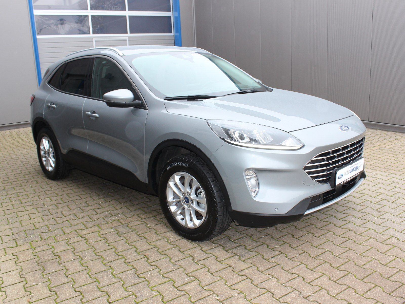 Fahrzeugabbildung Ford Kuga Plug-In Hybrid PHEV Titanium